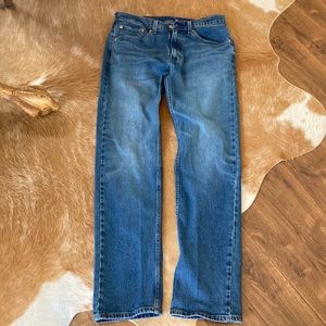 Levi’s 505 Regular Fit Medium Wash Jeans - 33x34